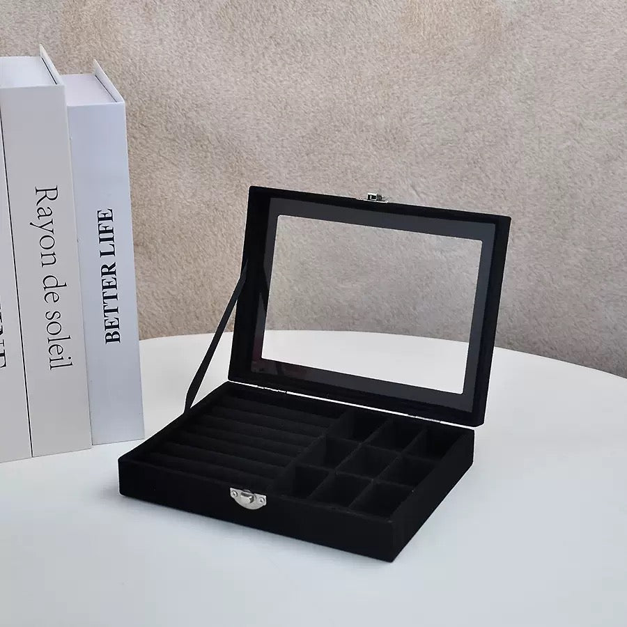 Rings And Earrings box Black color only